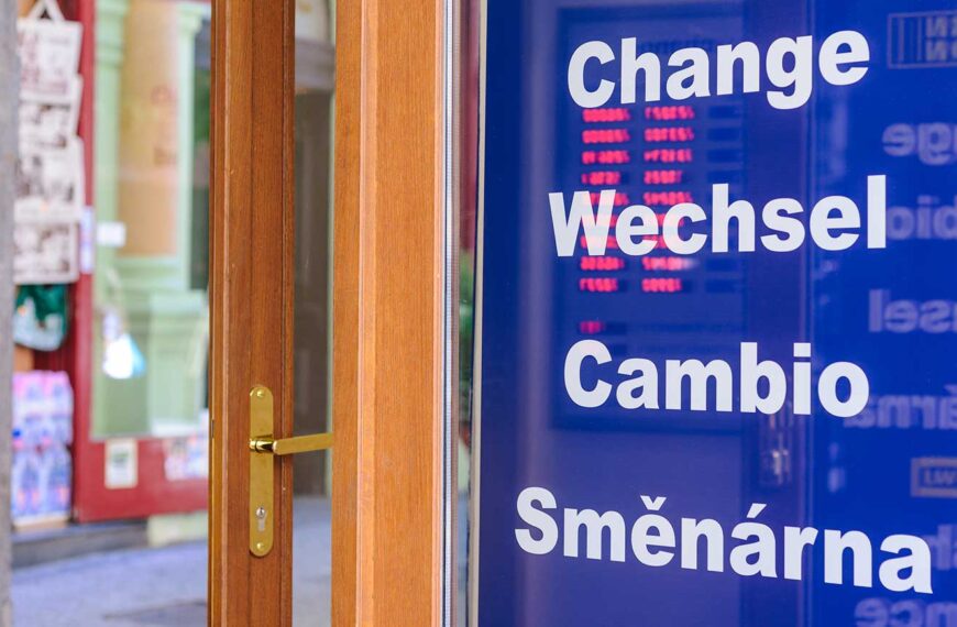 Wechselstuben in Prag: Tricks erkennen und sicher umtauschen