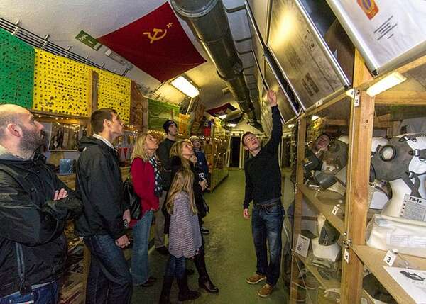 Führung durch den Prager Atombunker
